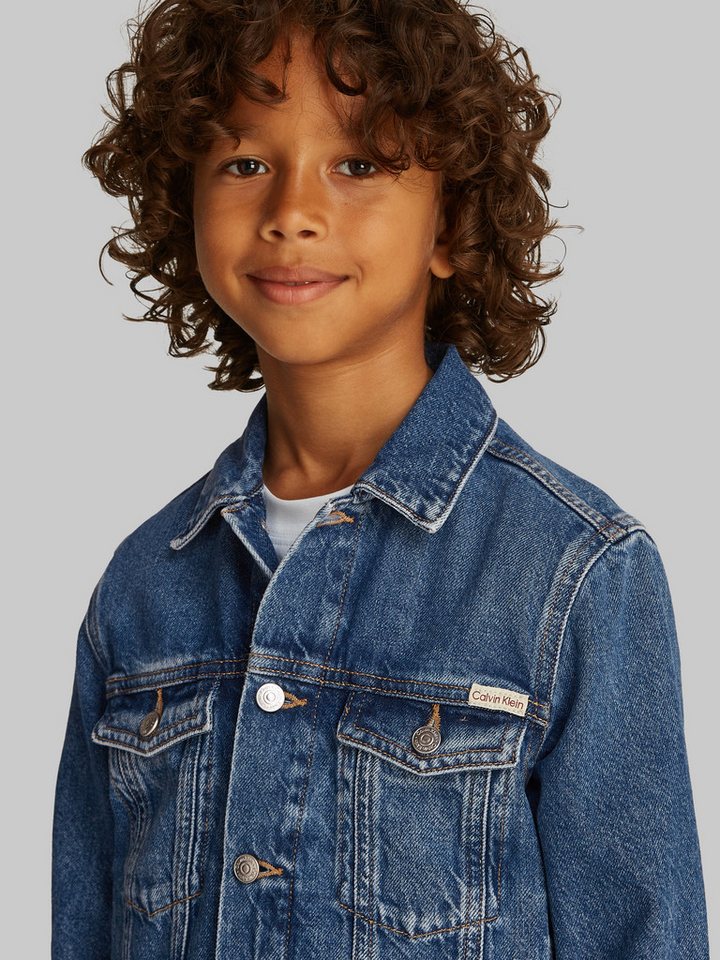Calvin Klein Jeans Jeansjacke BRIGHT MID BLUE DNM TRUCKER in blauer Waschung von Calvin Klein Jeans