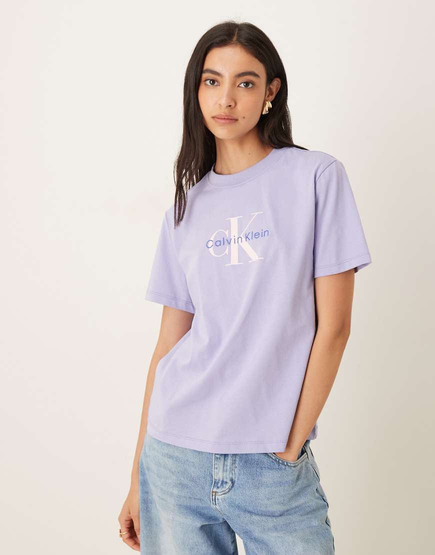 Calvin Klein Jeans - Klassisches T-Shirt in Flieder mit Monogramm-Logo-Lila von Calvin Klein Jeans
