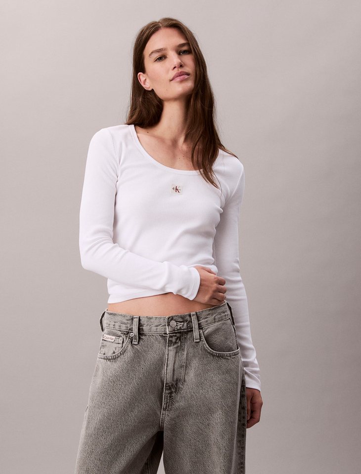 Calvin Klein Jeans Langarmshirt LS WOVEN LABEL 2X2 RIB SCOOP NEC Mit Rundhalsausschnitt, regular fit von Calvin Klein Jeans