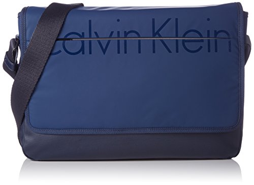 Calvin Klein Jeans Logan Messenger with Flap K50K501021 Herren Umhängetaschen 39x27x10 cm (B x H x T), Blau (Midnight Navy 401 401) von Calvin Klein Jeans