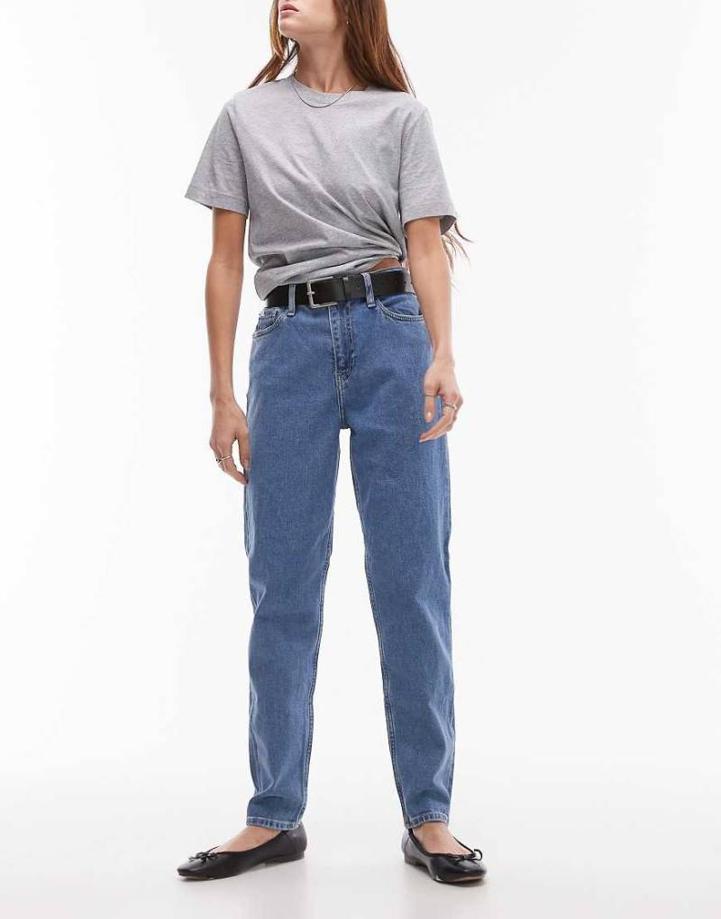 Calvin Klein Jeans - Mom-Jeans in mittlerer Waschung-Blau von Calvin Klein Jeans