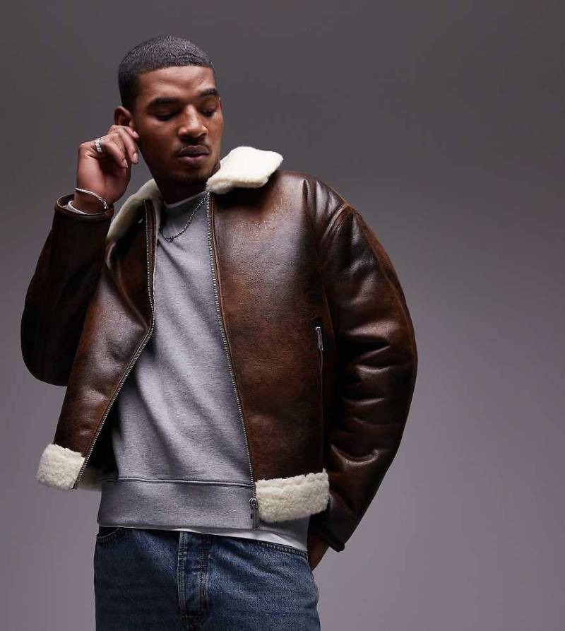 Calvin Klein Jeans - Pilotenjacke aus Kunstleder in Braun, exklusiv bei ASOS von Calvin Klein Jeans