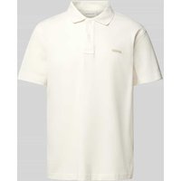 Calvin Klein Jeans Poloshirt mit Label-Patch in Offwhite, Größe S Calvin Klein Jeans Poloshirt mit Label-Patch in Offwhite, Größe S von Calvin Klein Jeans