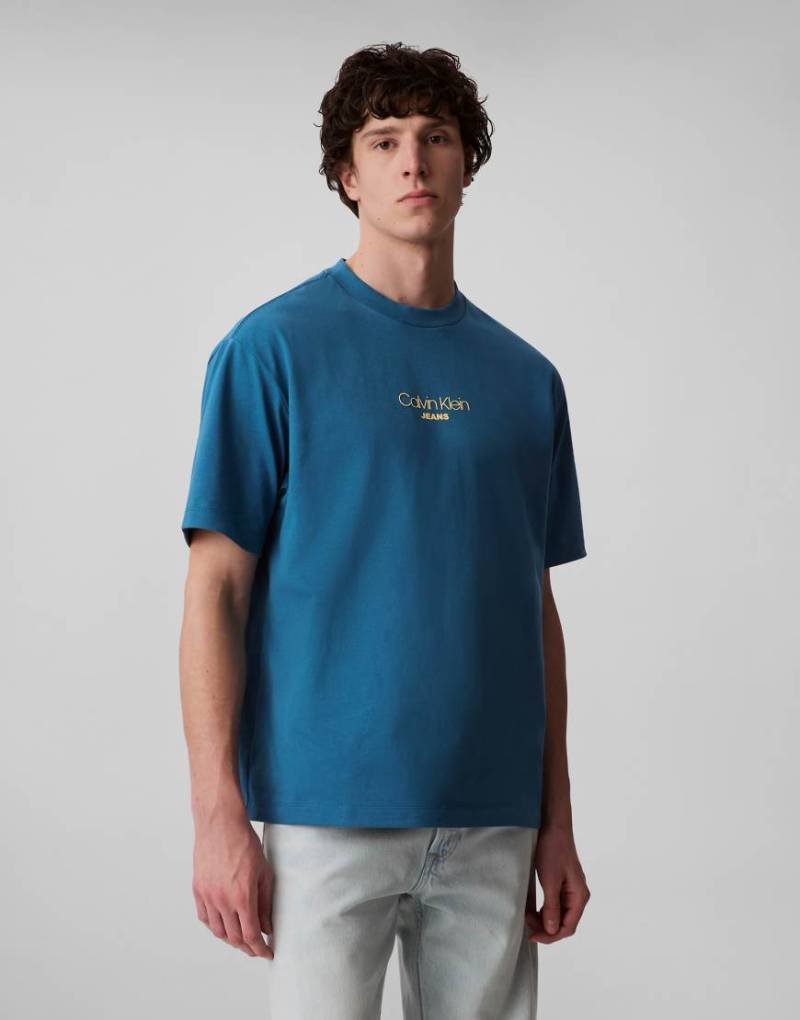 Calvin Klein Jeans - Relaxed-Fit-T-Shirt in Blau mit Logo von Calvin Klein Jeans