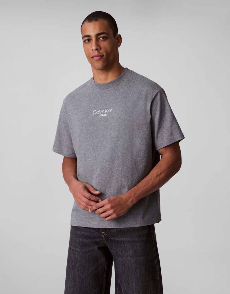 Calvin Klein Jeans - Relaxed-Fit-T-Shirt in Blau mit Logo von Calvin Klein Jeans