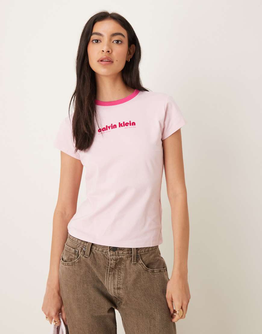 Calvin Klein Jeans - Ringer-T-Shirt in Rosa mit Logo von Calvin Klein Jeans