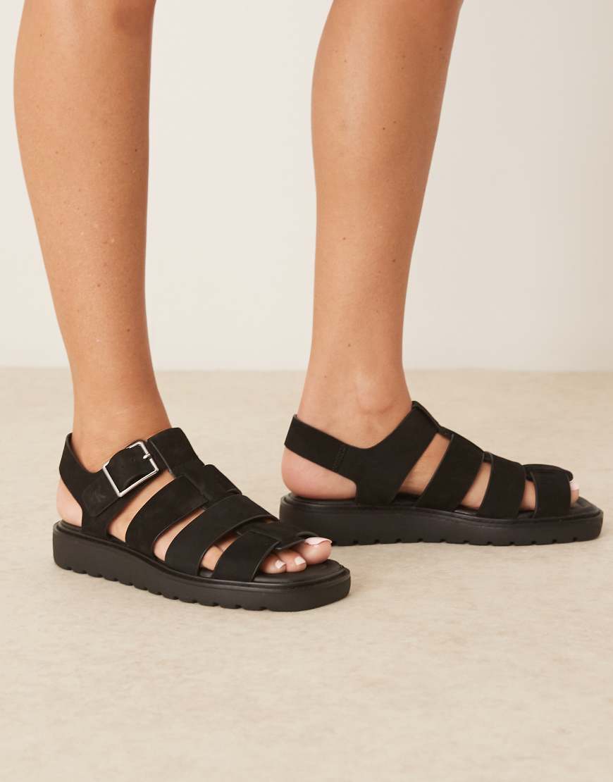 Calvin Klein Jeans - Sandalen im Römer-Stil in Schwarz Calvin Klein Jeans - Sandalen im Römer-Stil in Schwarz von Calvin Klein Jeans