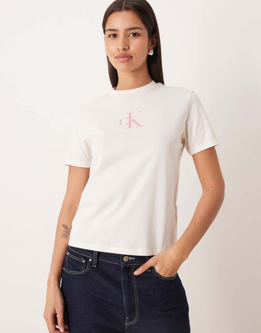 Calvin Klein Jeans - Slim-Fit-T-Shirt in Weiß mit Monogramm-Logo in Metallic von Calvin Klein Jeans