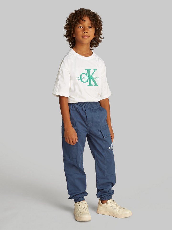 Calvin Klein Jeans Sweathose ESSENTIAL WOVEN CARGO PANTS für Kinder bis 16 Jahre mit Logo-Print von Calvin Klein Jeans