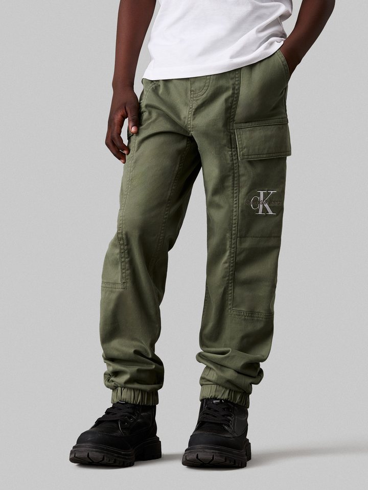 Calvin Klein Jeans Sweathose ESSENTIAL WOVEN CARGO PANTS für Kinder bis 16 Jahre mit Logo-Print von Calvin Klein Jeans