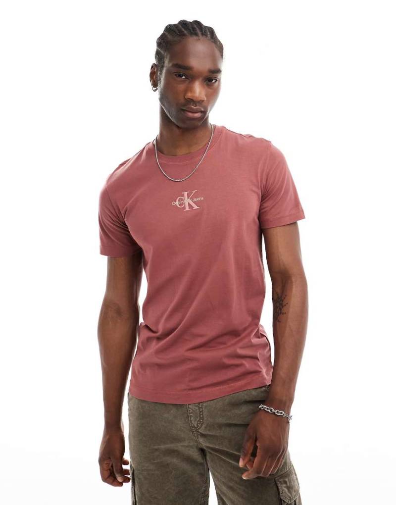 Calvin Klein Jeans - T-Shirt in Rot mit Monogramm-Logo von Calvin Klein Jeans