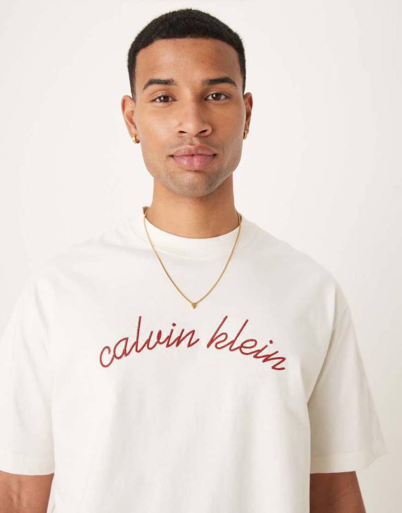 Calvin Klein Jeans - T-Shirt in Wollweiß mit Logo-Stickerei von Calvin Klein Jeans