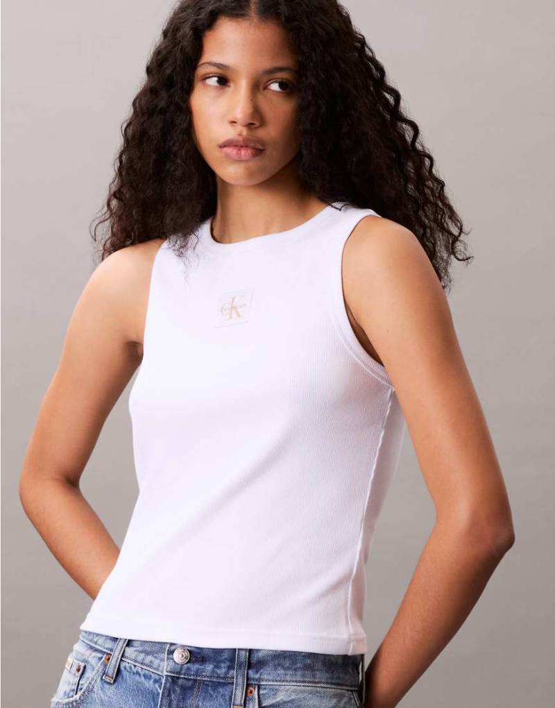 Calvin Klein Jeans - Tanktop aus Webstoff in Weiß mit gewebter Etikette von Calvin Klein Jeans