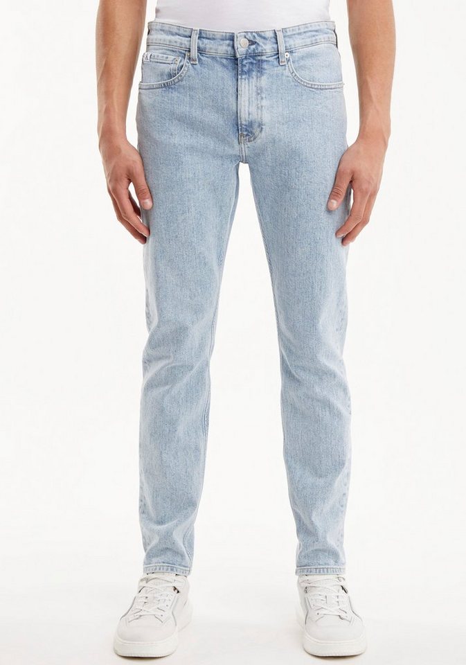 Calvin Klein Jeans Tapered-fit-Jeans SLIM TAPER mit Calvin Klein Leder-Badge von Calvin Klein Jeans