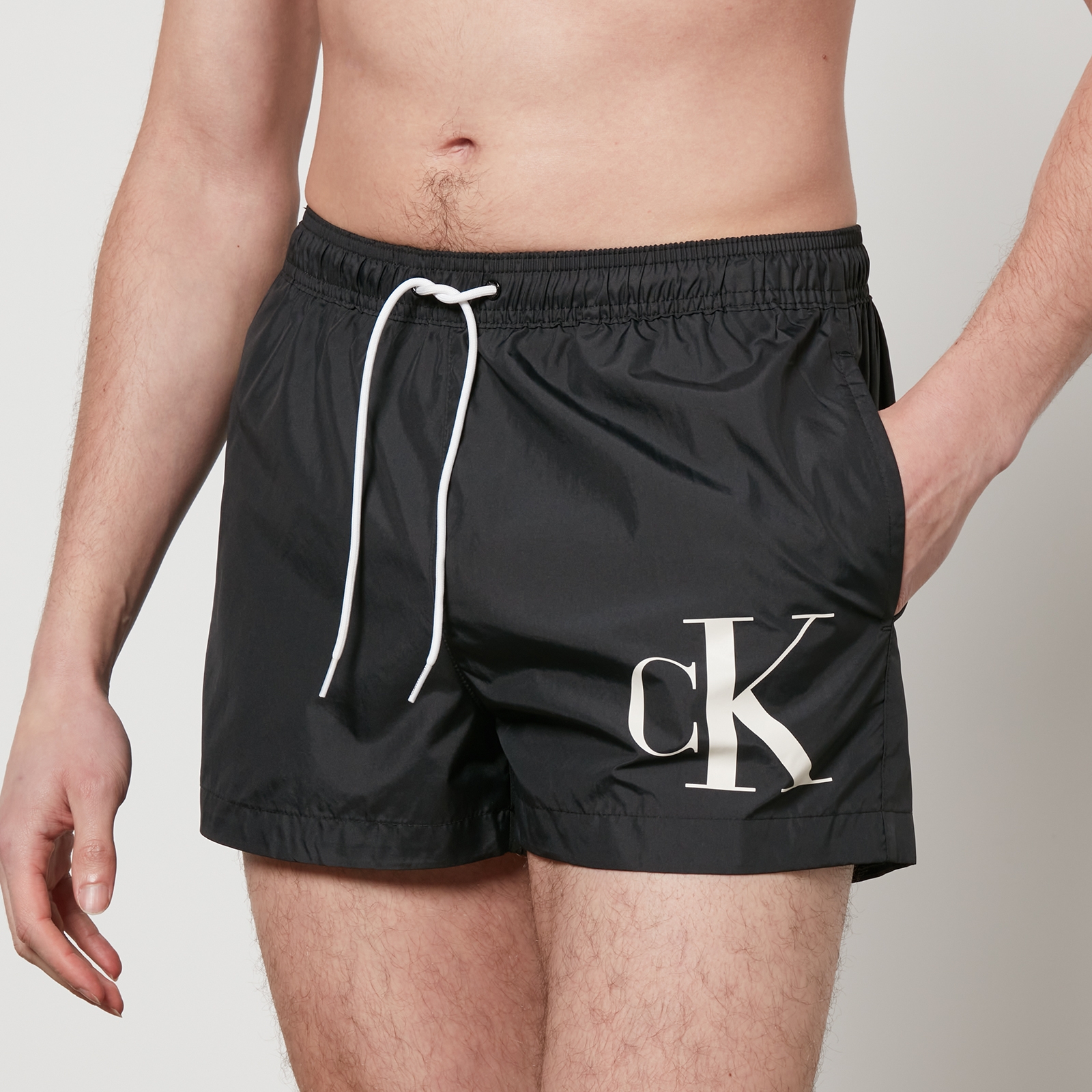 Calvin Klein Swimwear Logo-Print Shell Short Swimming Shorts - L von Calvin Klein Swimwear