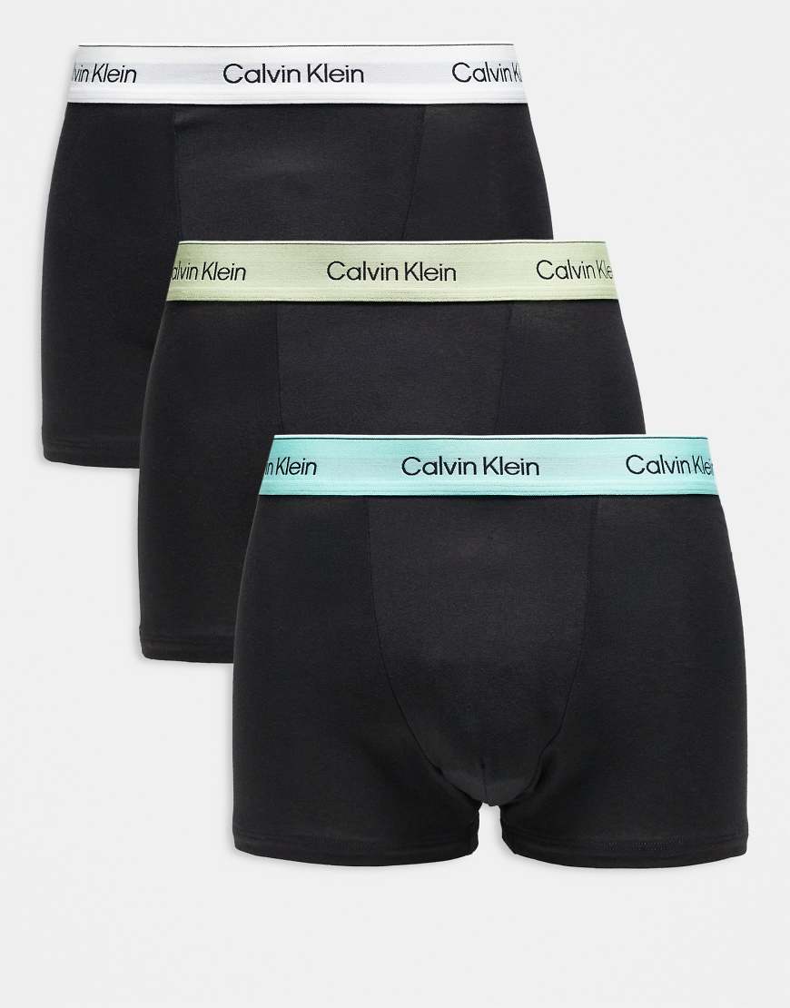 Calvin Klein - 3er-Pack Unterhosen aus Baumwoll-Stretch in Schwarz mit grünem Bund, Abnähern und Logo von Calvin Klein