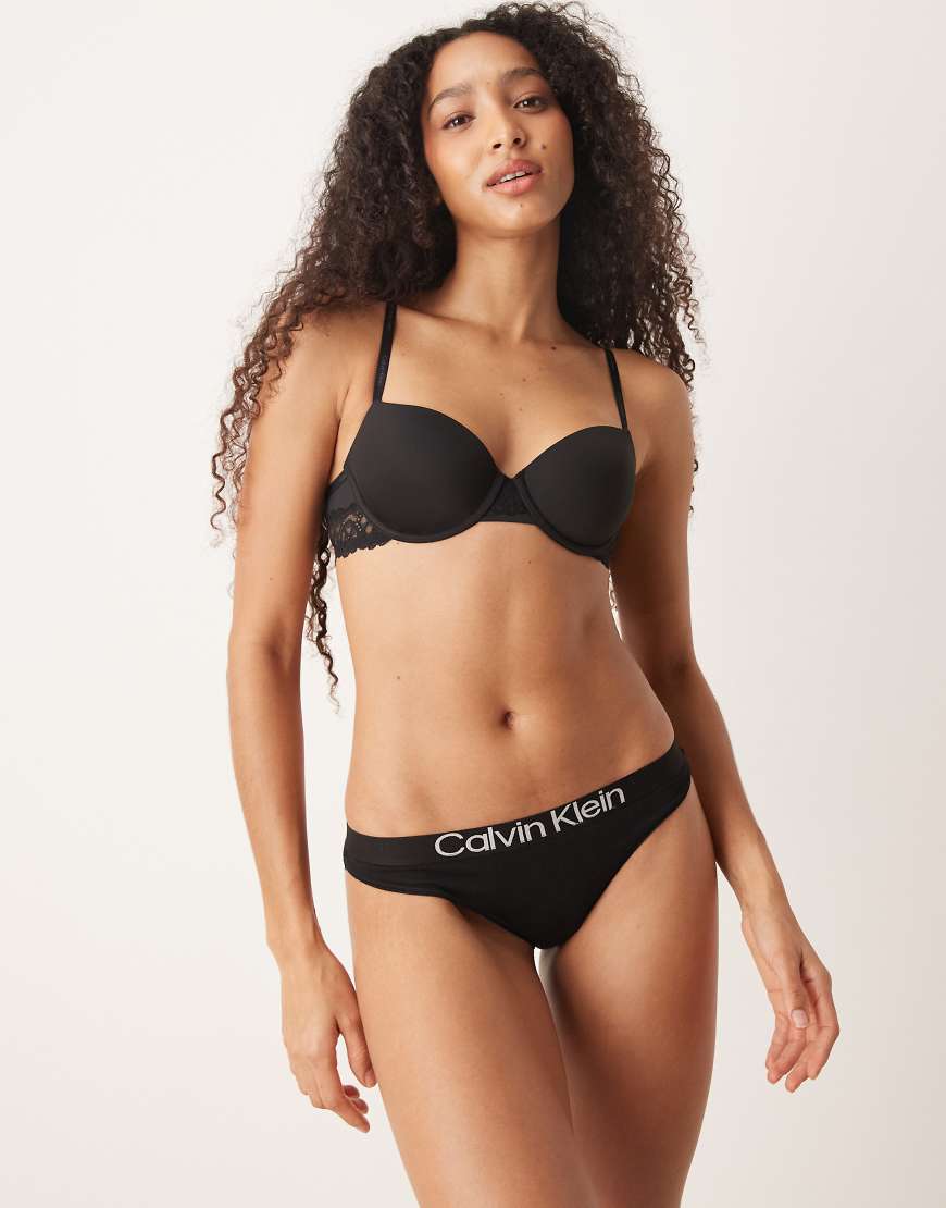 Calvin Klein - CK - Baumwoll-Tanga in Schwarz von Calvin Klein
