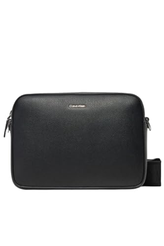 Calvin Klein CK MUST SMALL CAMERA BAG_CAVIAR - OS von Calvin Klein
