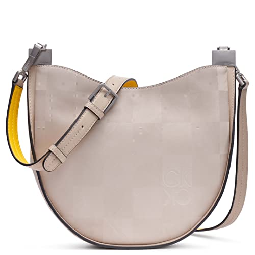 Calvin Klein Damen Celestine Crescent Halbmond-Crossbody-Tasche, Mushroom Checkerboard Emboss Logo von Calvin Klein