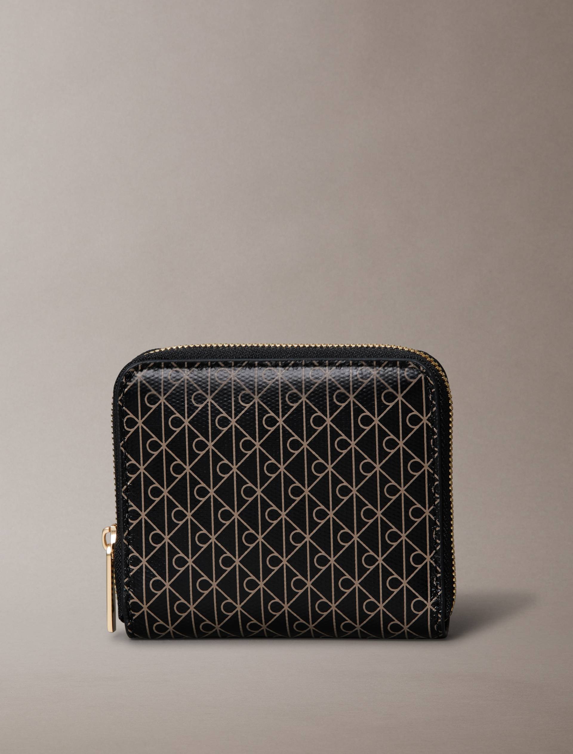 Calvin Klein Geldbörse "AOP SQUARE ZIP AROUND" Geldbeutel, Damen Portemonnaie mit Monogramm-Print Calvin Klein Geldbörse "AOP SQUARE ZIP AROUND" Geldbeutel, Damen Portemonnaie mit Monogramm-Print von Calvin Klein