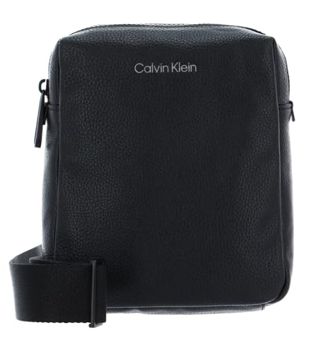 Calvin Klein Herren Umhängetasche Ck Must Reporter Small Klein, Schwarz (Ck Black), Einheitsgröße von Calvin Klein