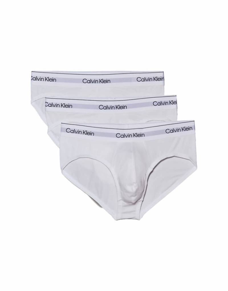 Calvin Klein - Icon Cotton Stretch - 3er-Pack eng geschnittene Hüftslips in Triple-Weiß Calvin Klein - Icon Cotton Stretch - 3er-Pack eng geschnittene Hüftslips in Triple-Weiß von Calvin Klein