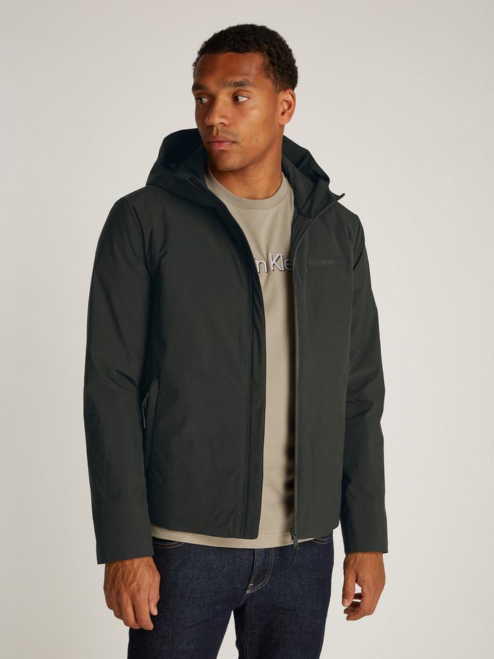 Calvin Klein Outdoorjacke TECHNICAL NON-QUILT JACKET HOOD mit Logoprint von Calvin Klein