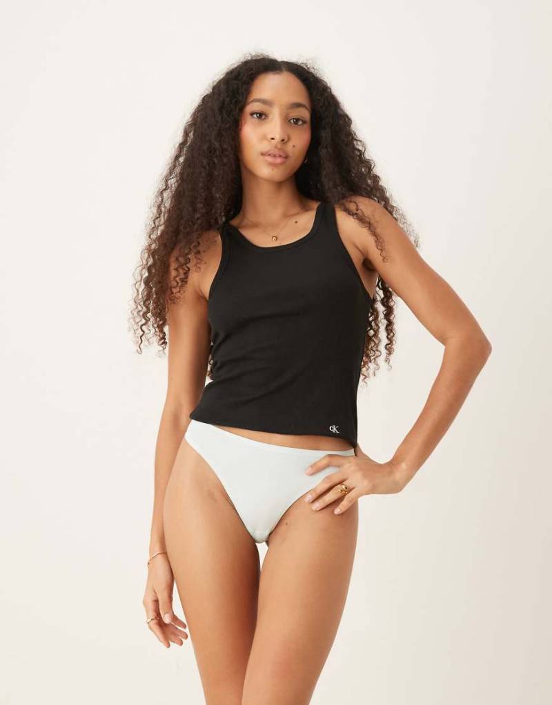 Calvin Klein - Perfectly Fit - Tanga in Blassblau von Calvin Klein