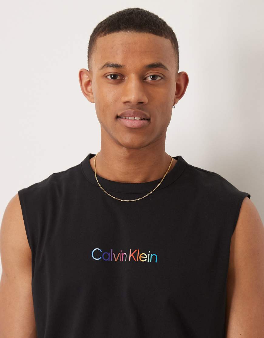 Calvin Klein - Pride - Muskelshirt in Schwarz von Calvin Klein