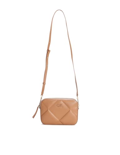 Calvin Klein Re-Lock Quilt Camera Bag Brown Sugar von Calvin Klein