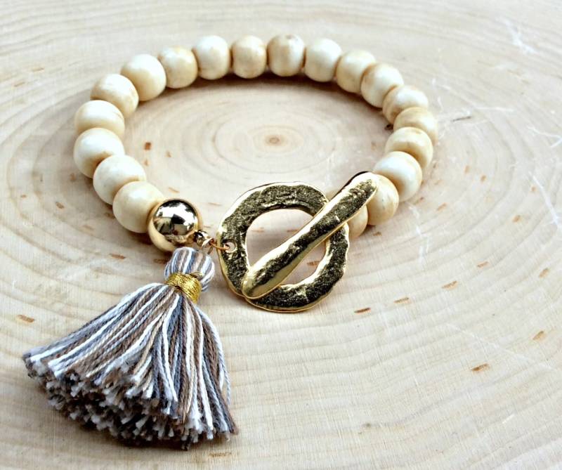Antik-Knochen-Armband Mit Gold-Filled Perle, Quaste Und Übergroße Gold Toggle, Bio Rustikale Weiße Knochenperlen, Boho Armband, Herbst, Geschenk Antik-Knochen-Armband Mit Gold-Filled Perle, Quaste Und Übergroße Gold Toggle, Bio Rustikale Weiße Knochenperlen, Boho Armband, Herbst, Geschenk von CalypsoIslandJewelry