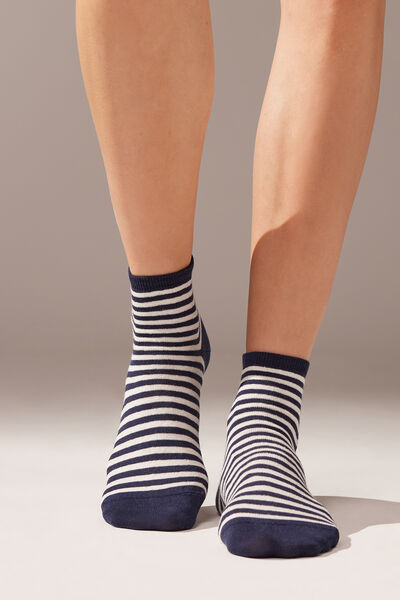 Kurze Socken Aus Gestreiftem Leinen Blau von Calzedonia