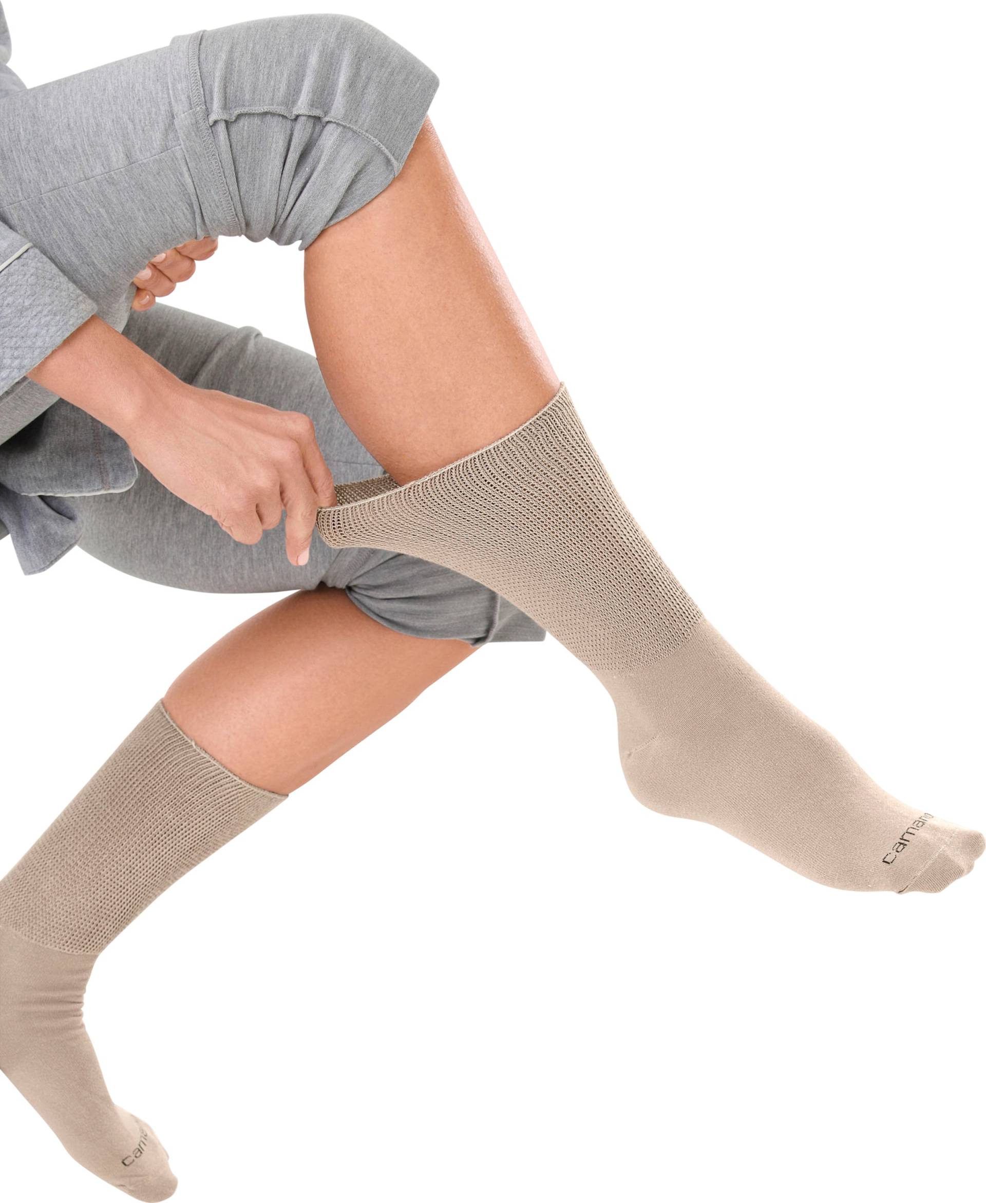 Sieh an! Damen Socken beige von CAMANO