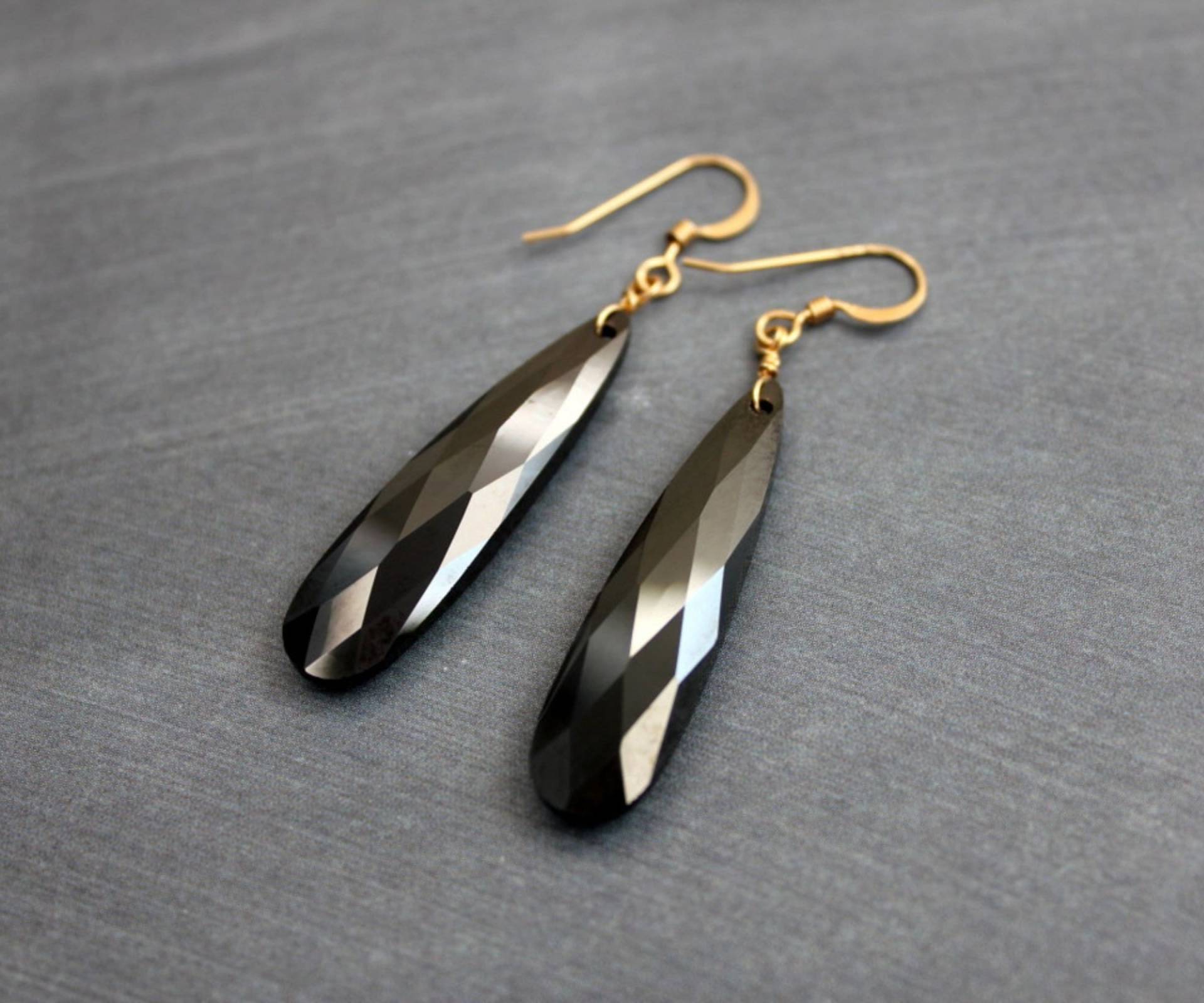 Lange Schwarze Tropfen Ohrringe, 14K Gold Fill & Damen Und Schwarz Cz Schmuck Lange Schwarze Tropfen Ohrringe, 14K Gold Fill & Damen Und Schwarz Cz Schmuck von CambaJewelry