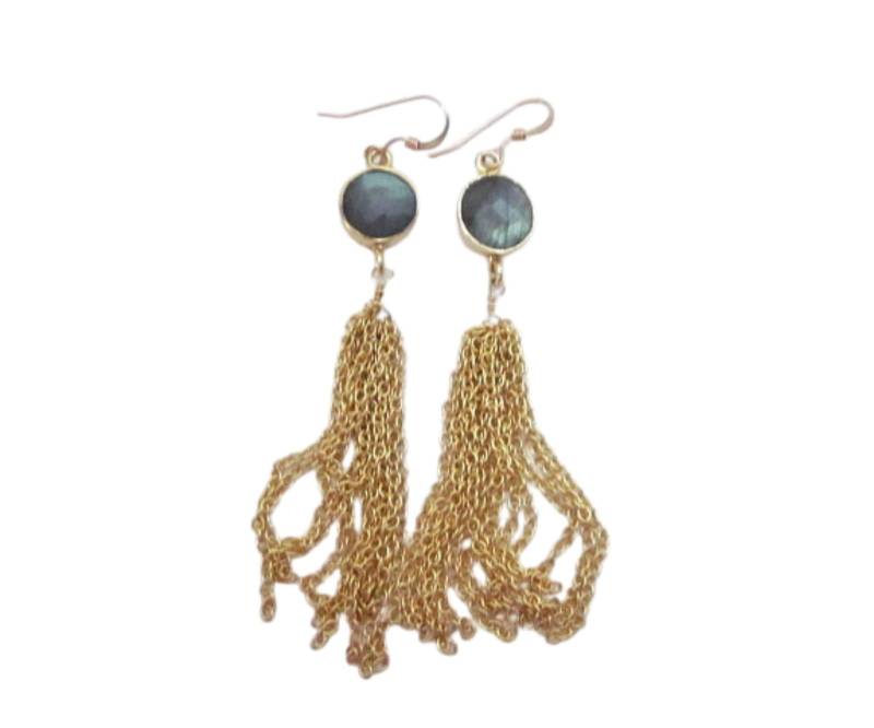 Leuchtende Labradorit Grau Quaste Ohrringe Mit Goldakzenten Für Damen Leuchtende Labradorit Grau Quaste Ohrringe Mit Goldakzenten Für Damen von CambaJewelry