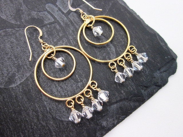 Auffällige Swarovski Crystal Gold Creolen, Klare Perlenohrringe Für Die Schmuckkollektion Damen von CambaJewelry