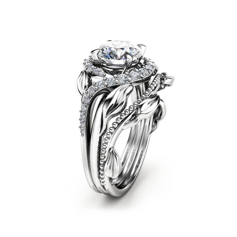 Lab Diamant Blatt Halo Verlobungsring Set - 14K Weißgold von CamelliaJewelry