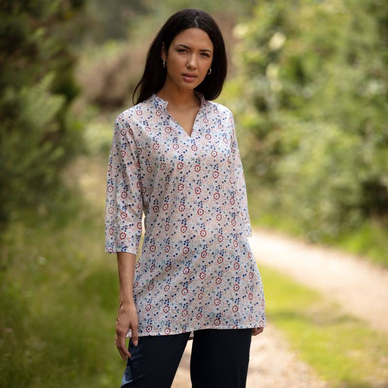 Sale Langes Kurta Top - Alle Größen Style 1 Weiß Mit Kleinen Blumen 100% Leichte Baumwolle Sale Langes Kurta Top - Alle Größen Style 1 Weiß Mit Kleinen Blumen 100% Leichte Baumwolle von CamillaCostello