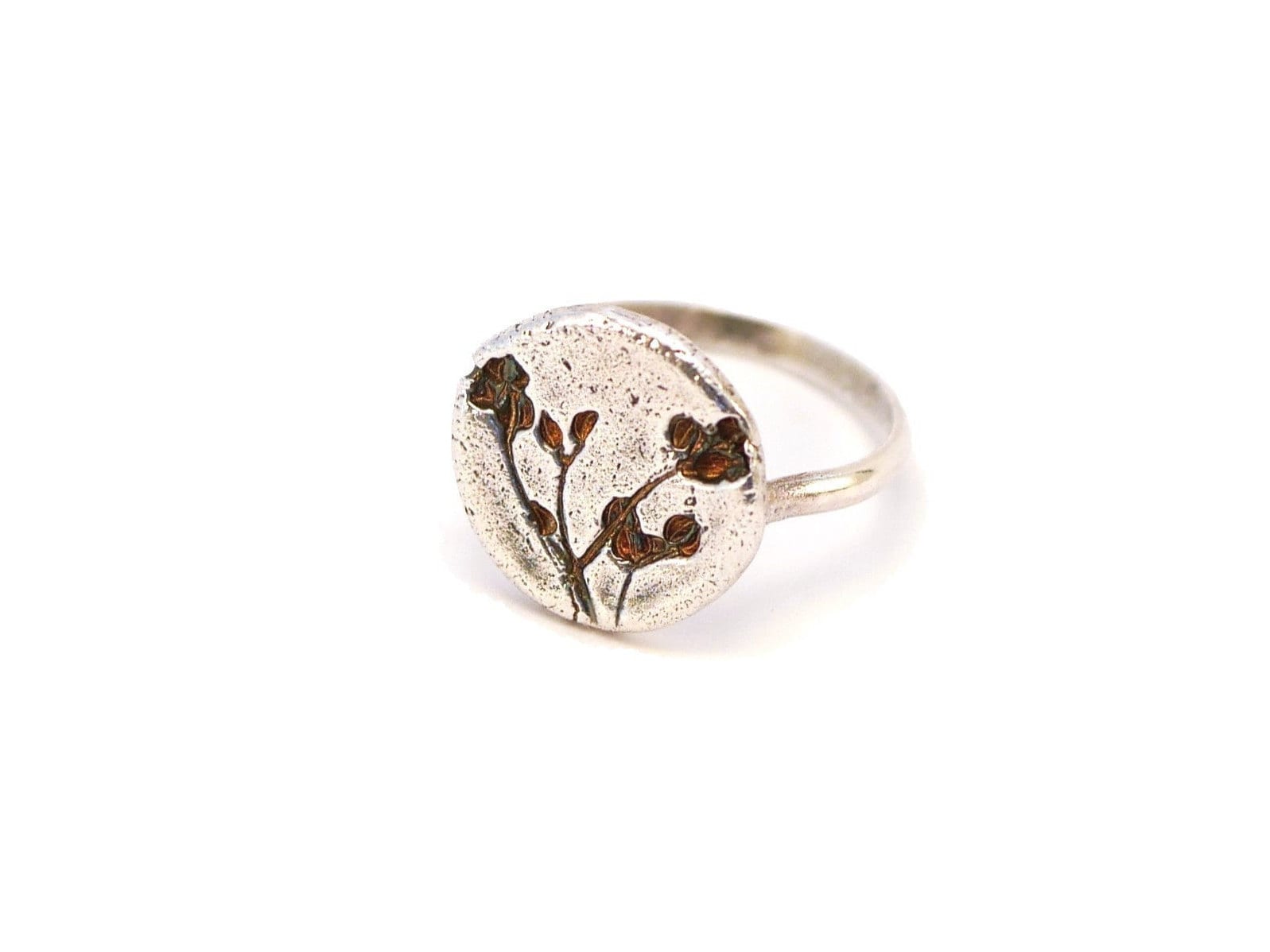 Kleine Sterling Silber Oxidiert Ring Gepunzt Stein Petersilie Siegel Wildblume Wilde Blume Samen Samenkopf Natur Bio Kleine Sterling Silber Oxidiert Ring Gepunzt Stein Petersilie Siegel Wildblume Wilde Blume Samen Samenkopf Natur Bio von CamillaWestJewellery