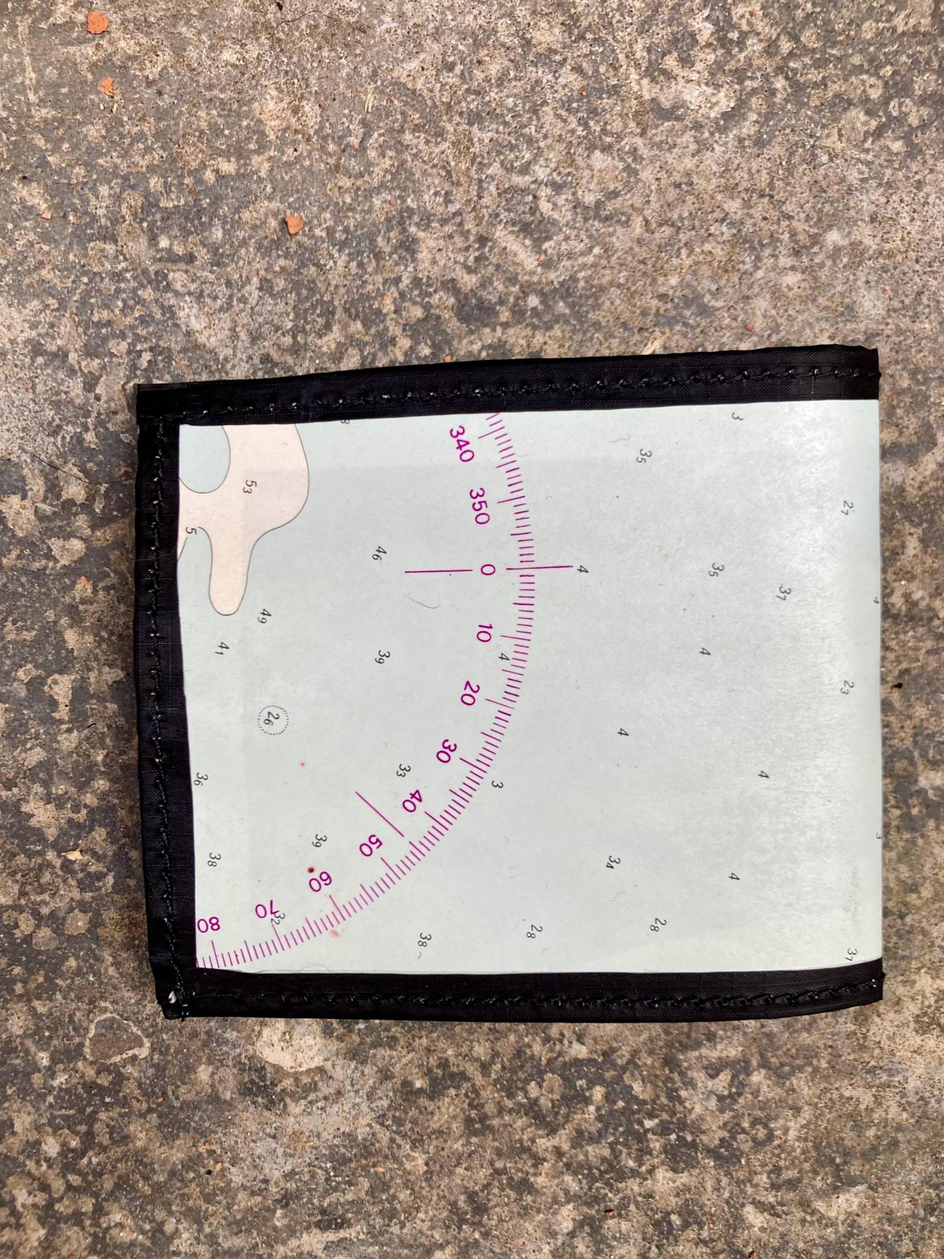 Portemonnaie Mit Seekartendesign von CamozRecycledSail