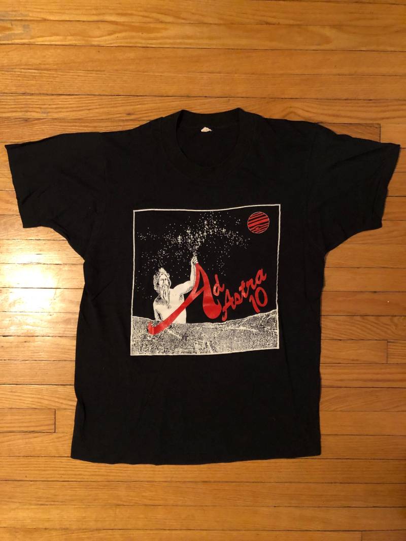 80Er Jahre Ad Astra 10 Vintage T-Shirt von CanVintageTees