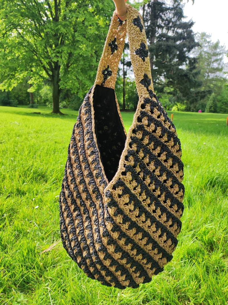 Handgestrickte Umhängetasche von CanansStrickwelt