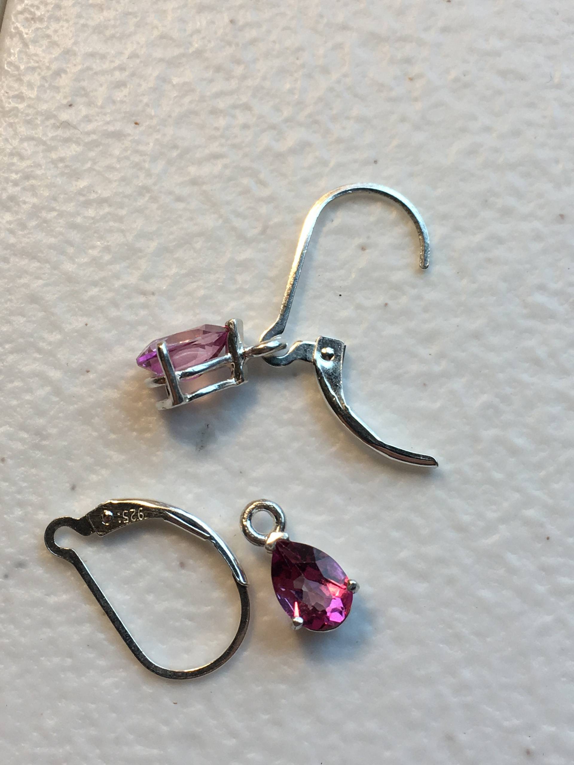 Austauschbare Ohrstähne Rosafarbenen Birnen-Topaz von Candiesthings