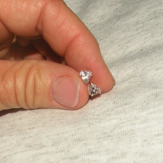 Echte Weiße Saphir Ohrringe Echte Weiße Saphir Ohrringe von Candiesthings