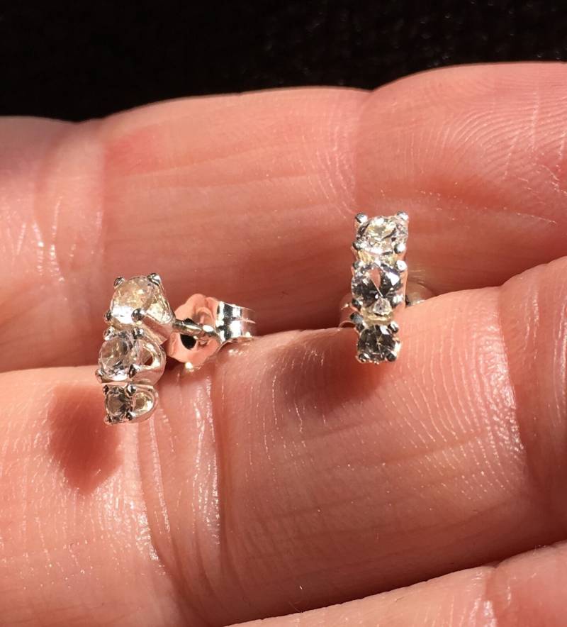 Weiß Saphir Ohrringe in Sterling-Silber von Candiesthings