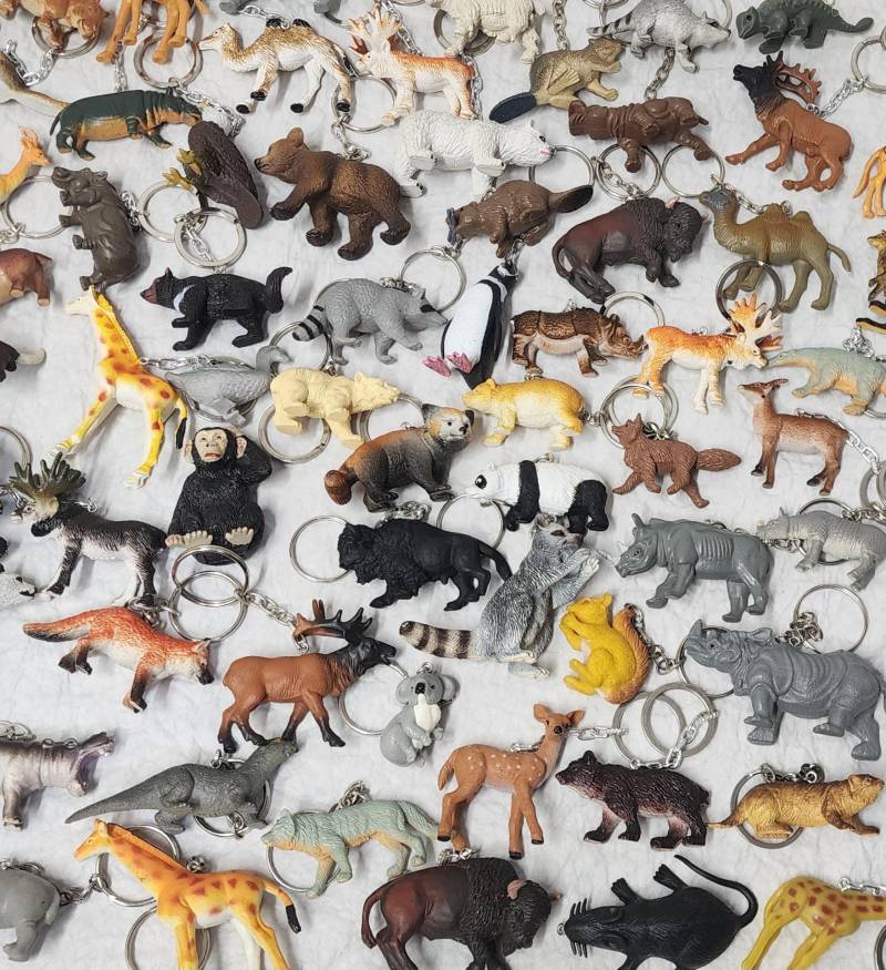 Wildtier-Schlüsselanhänger - Elefanten, Bären, Nilpferde, Giraffen, Affen Usw Partygeschenke Zufälliges Sortiment Wildtier-Schlüsselanhänger - Elefanten, Bären, Nilpferde, Giraffen, Affen Usw Partygeschenke Zufälliges Sortiment von CandyMountainCrafts