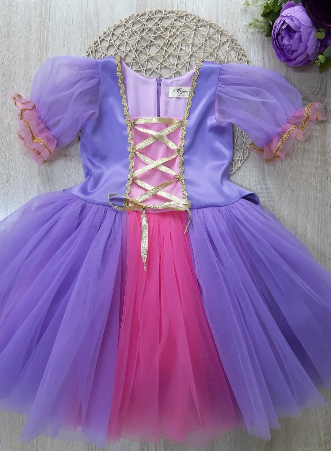 Geburtstagskind Kleid, Prinzessin Partykleid, Rapunzel Inspiriert Kleid Mädchen, Blumenmädchen von CandyRosesShop
