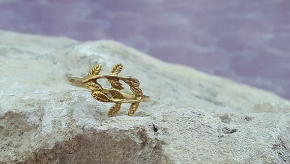 14K Gold Filled Blatt-Ring Zierliche Zweig Schmuck von CandySimpleJewelry