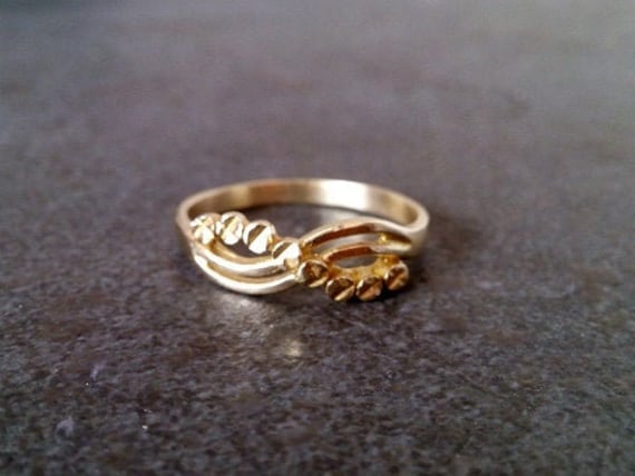 14K Gold Filled Dot Ring Filigraner Stapelring von CandySimpleJewelry