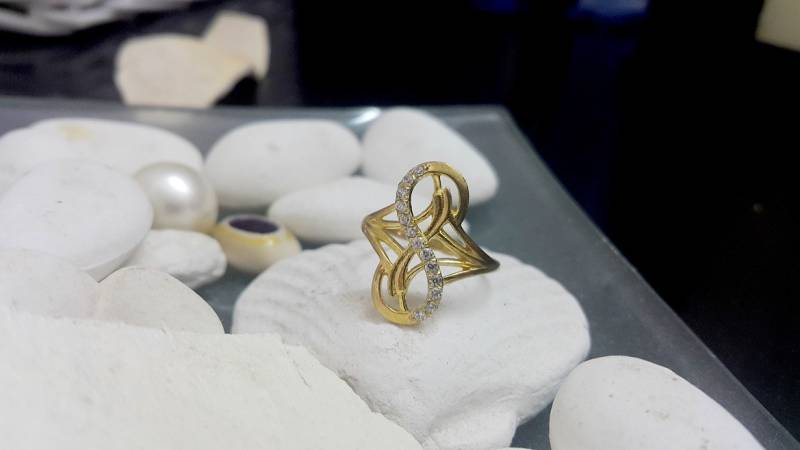 14K Gold Filled Infinity Ring Klarquarz Ehering von CandySimpleJewelry